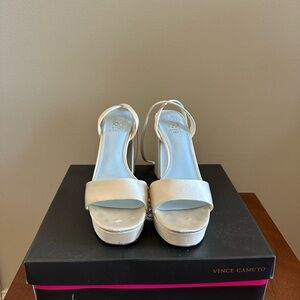 Vince Camuto - Pendry Platform Sandal - Milk - Size 9
